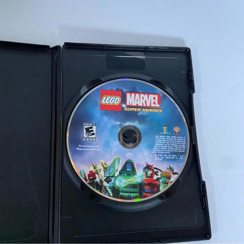 LEGO Marvel Super Heroes (PC, 2013) Complete In Box.